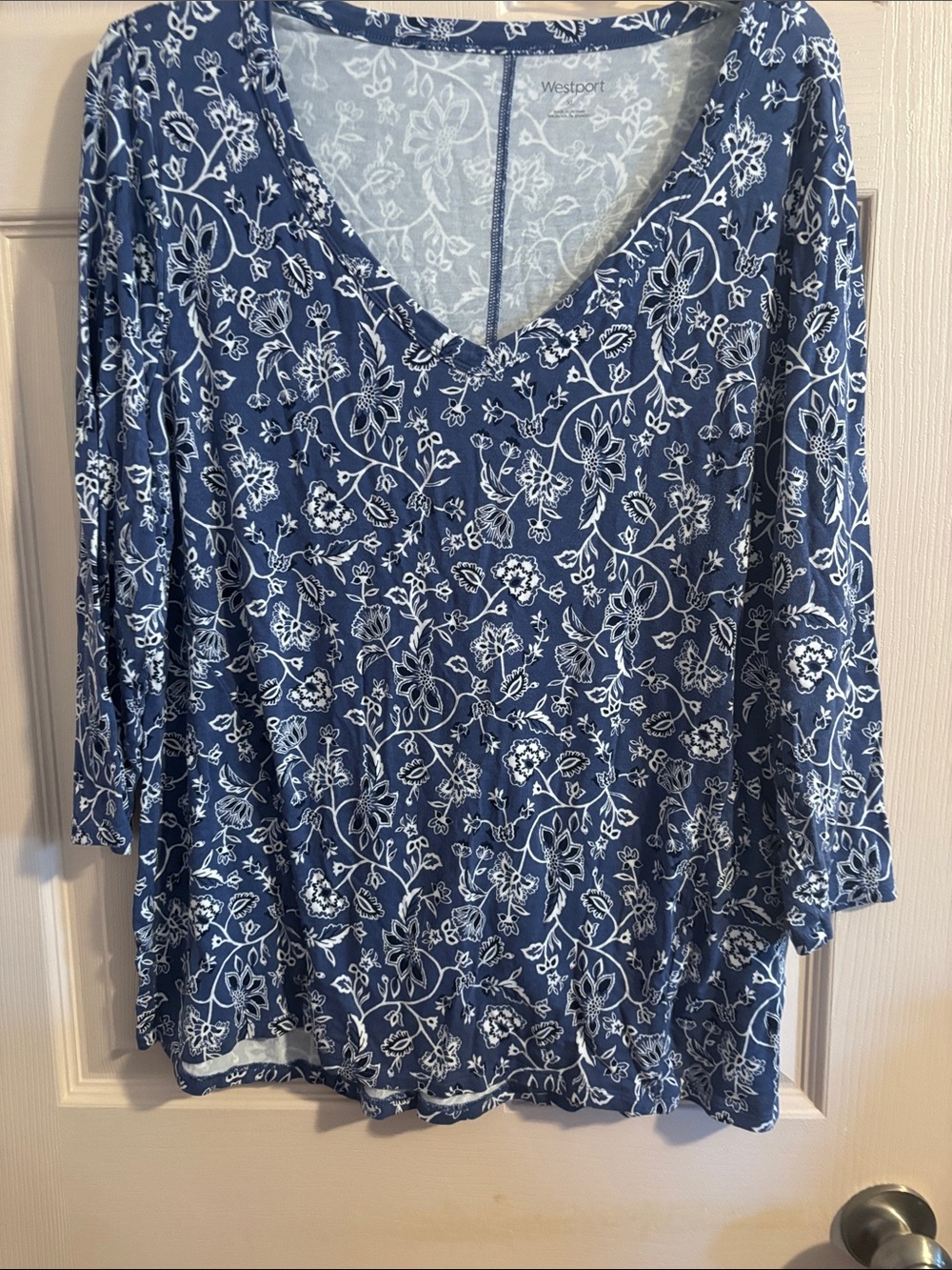Westport Navy Blue Floral V-Neck Long Sleeve Top